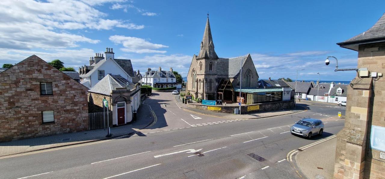 Colin Young Place Nairn Εξωτερικό φωτογραφία